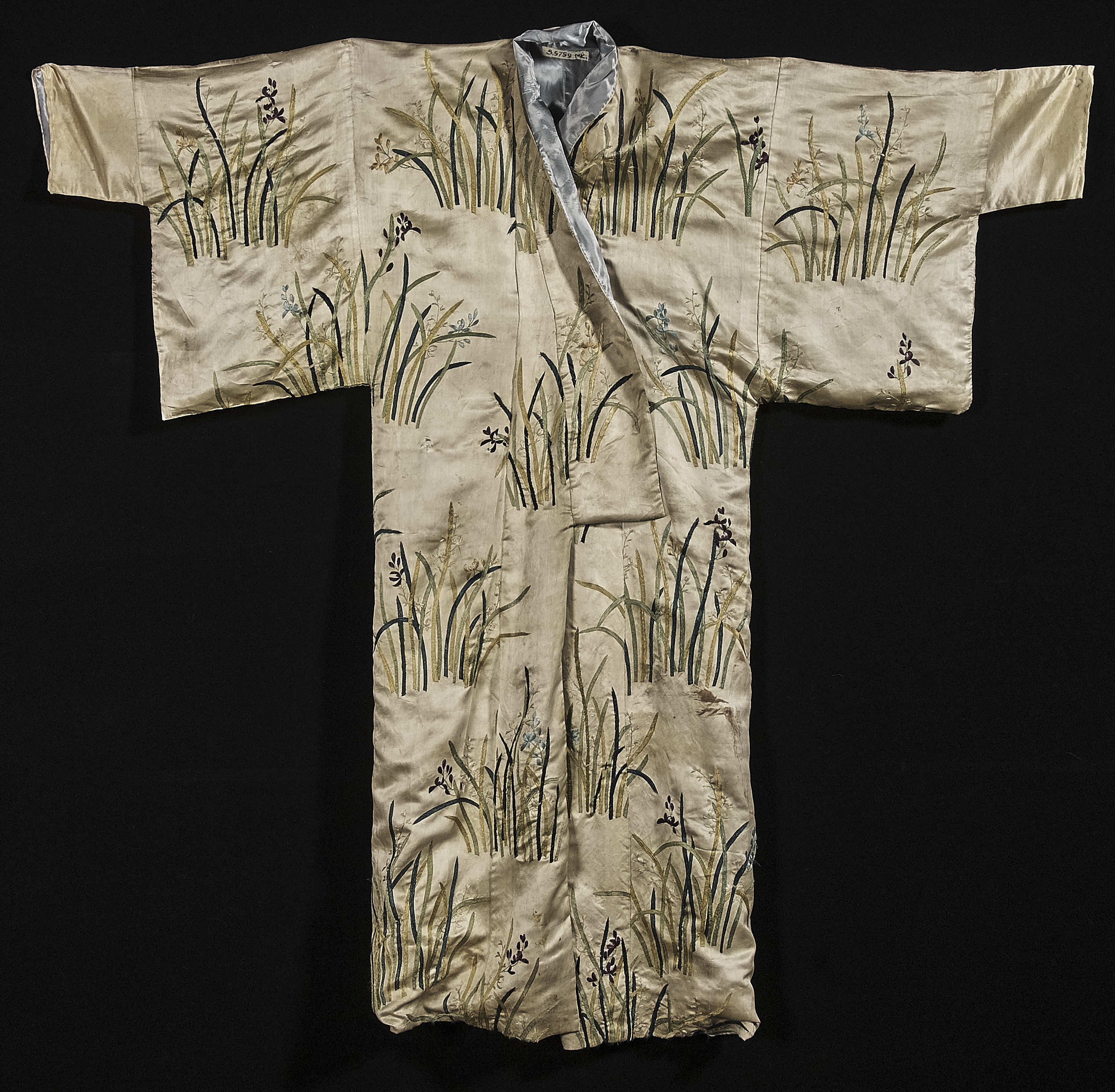 Kimono S.5759MŁ – In museums