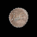 moneta; denar - Ujęcie rewersu. Moneta z wizerunkiem Jupitera na awersie i Wiktorii na rydwanie czterokonnym na rewersie.