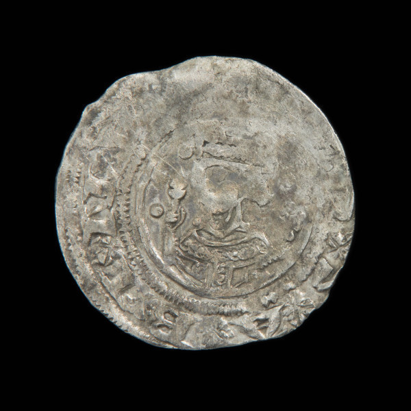 moneta; skarb monet - Ujęcie rewersu czwartej monety ze skarbu monet z XIIw.