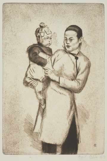 grafika: scena rodzajowa - Ujęcie z przodu. Przedsatwienie w układzie pionowym z chińską matką dźwigającą małe dziecko na rękach. Kobieta ukazana jest do kolan, na neutralnym tle.