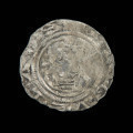 moneta; skarb monet - Ujęcie awersu piątej monety ze skarbu monet z XII w.