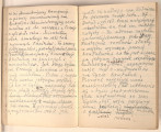 Duży notes w czarnej okładce. Marek Szwarc używał go w czasie służby w Armii Polskiej w Wielkiej Brytanii. Zawiera notatki z siedmiotygodniowego kursu dla kierowców. Pośród notatek znajduje się portret majora Groniowskiego, który prowadził wykłady. Notes Szwarca zawiera dodatkowo wspomnienia ze służby w Wojsku Polskim we Francji z lat 1939 – 1940, przepisany fragment książki „Droga wiodła przez Narwik” autorstwa Ksawerego Pruszyńskiego, zapiski w językach polskim i francuskim, a także szkice i rysunki.