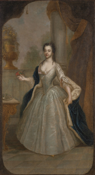 lico obrazu. Postać w ujęciu trzy czwarte. Jest w srebrnej sukni z dekoltem i krynoliną. Przez ramię przerzucony obszerny płaszcz. Na palcu prawej dłoni siedzi czerwona papużka. Dziewczyna stoi w otwartej galerii z widokiem na drzewa i niebo. Obok niej złota konsola. Z tyłu złota kotara, wazon i kolumna.