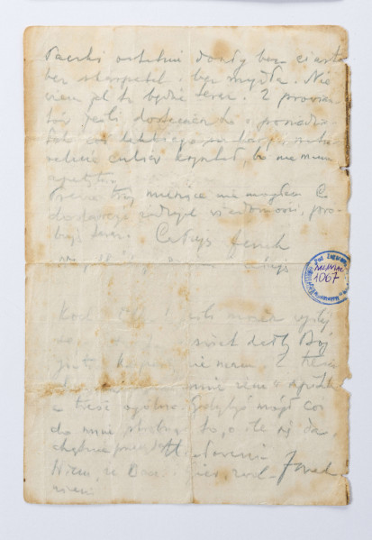 Gryps napisany przez Zenona Waśniewskiego przebywającego w więzieniu na Zamku w Lublinie, gryps skierowany do żony Michaliny, 2 strony, pismo od prawej do lewej.