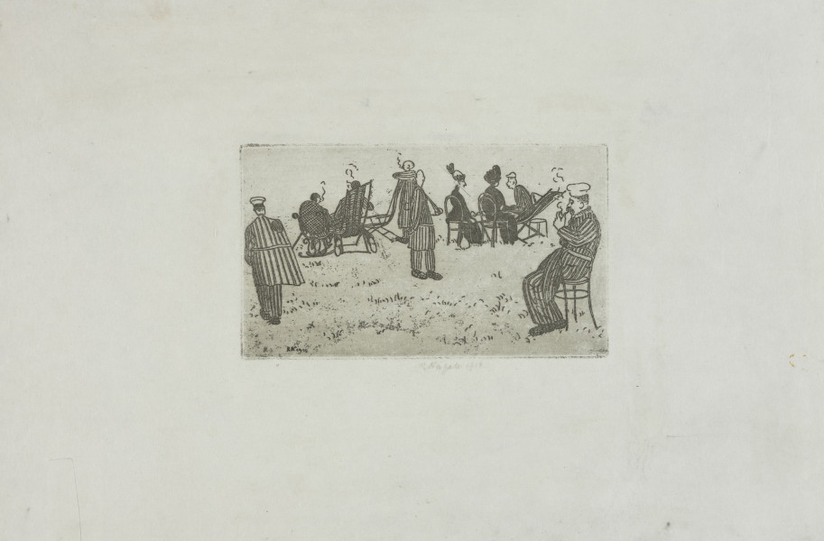 Ujęcie z przodu w oddaleniu. Scena ukazuje chorych w pasiastych piżamach i odwiedzających ich gości odpoczywających w szpitalnym parku.