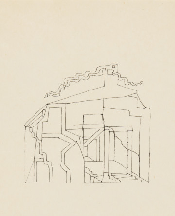 ilustracja - Rysunek czarnym piórkiem, konturowy, na półtransparentnym papierze w kolorze kremowym: przedstawienie abstrakcyjne wnętrza budynku, z liniami obramowującymi bryłę po bokach i liniami zbliżonego do trójkąta dachu, przechodzącymi w górnej części w niewielki prostokąt, z narysowanymi wewnątrz dwoma kwadratowymi otworami, z tego miejsca ku lewej i ku prawej krawędzi wydobywają się wąskie i długie (zwłaszcza lewe) falujące linie (dym). Wewnątrz linie, w których dopatrzyć się można ścian, schodów.Kompozycja usytuowana w górnej części karty, zaczyna się w swojej dolnej części dopiero od niemal połowy karty, górna część kończy się w tej samej odległości od krawędzi (około 1/5 wysokości) co boczne.