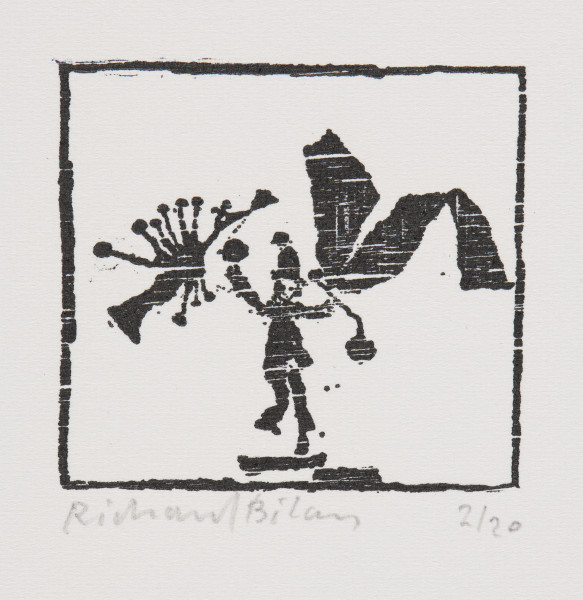 odbitka graficzna - Grafika przedstawiająca czarną postać w kapeluszu, trzymającą uniesione w górę dwa niezidentyfikowane przedmioty. Przedmiot po prawej stronie przypomina wstęgę. Przedstawienie wpisane w prostokątną ramkę stojącą na dłuższym boku.