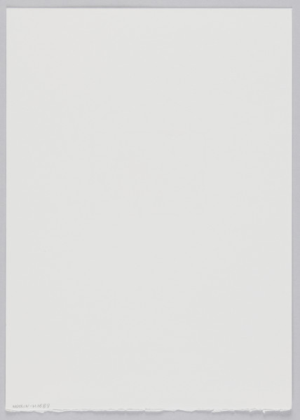 odbitka graficzna - Grafika przedstawia stojącą po lewej stronie sceny grupę wielu niewielkich postaci oraz cztery nieco większe czarne postacie w spiczastych nakryciach głowy po prawej stronie przedstawienia. Przedstawienie wpisane w prostokątną ramkę stojącą na dłuższym boku.