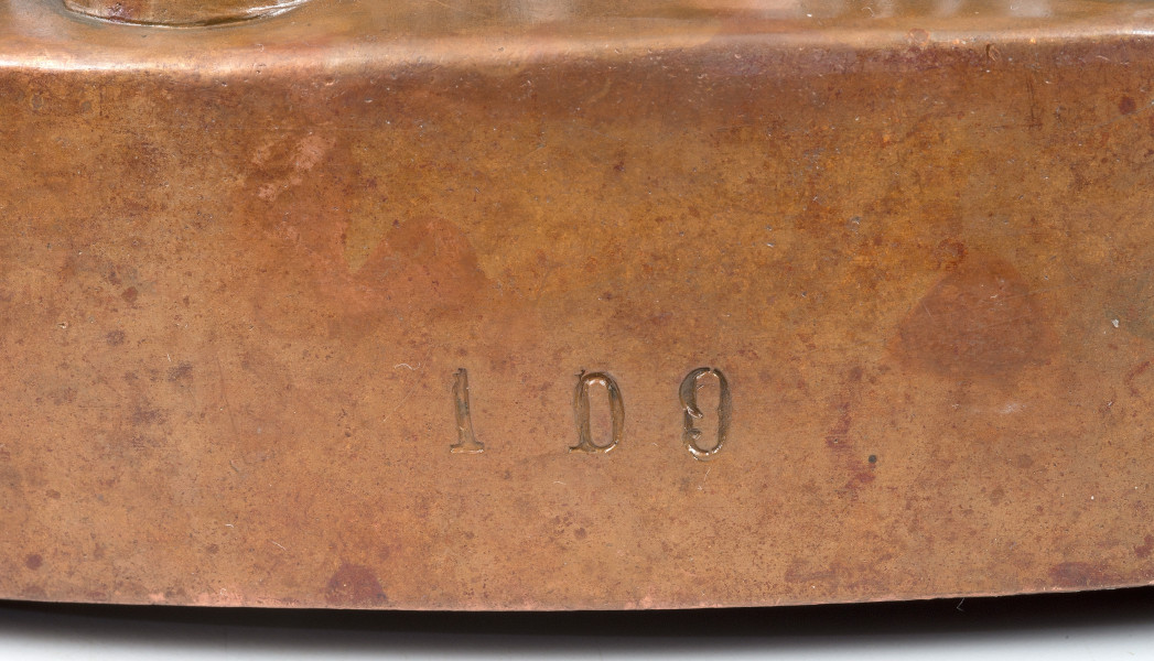 zblizenie na cyfrę 100 na cokoliku