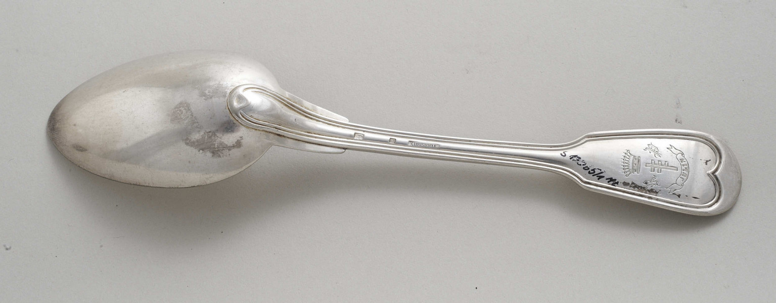 6 łyżek stołowych