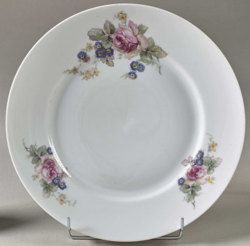 Talerz płytki, widok od przodu, zdjęcie do kart